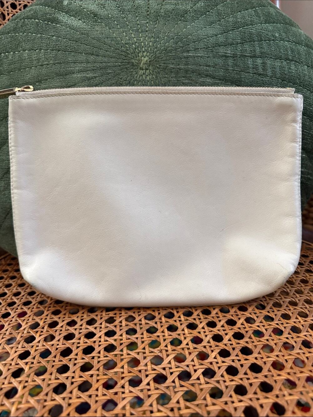 Cuyana Ivory Leather Top Zip Classic Accessories Pouch Clutch Bag